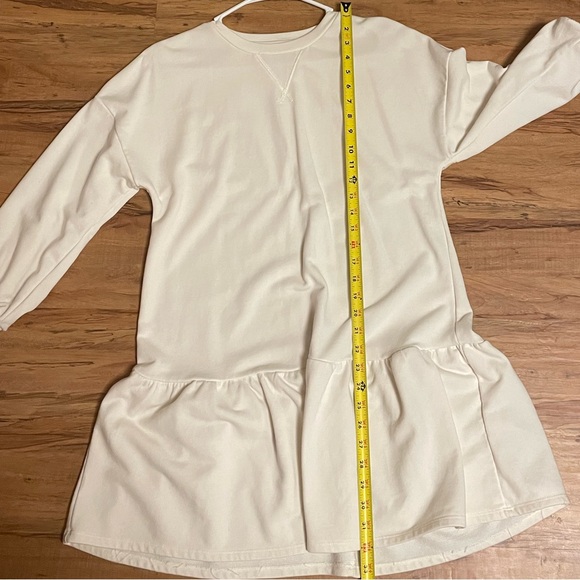 Express Women’s White Sweatshirt Dress, Tunic Dress - Picture 5 of 6